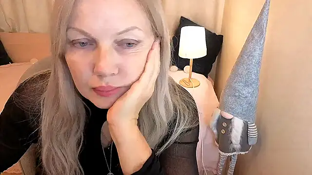 Snapshot of Abby_Moore_ chatting on December 20, 2025, 7:48 am Abby Moore online show from December 20, 2025, 7:48 am