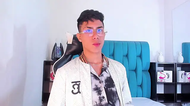 AlanNaughty online show from March 14, 2025, 7:55 pm