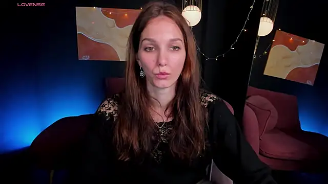 Snapshot of MirandaGlow chatting on March 6, 2025, 5:46 am MirandaGlow online show from March 6, 2025, 5:46 am