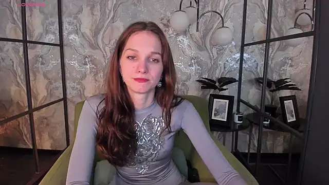 Snapshot of MirandaGlow chatting on March 11, 2025, 8:52 am MirandaGlow online show from March 11, 2025, 8:52 am