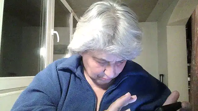 ExquisiteMature online show from April 7, 2026, 6:52 pm