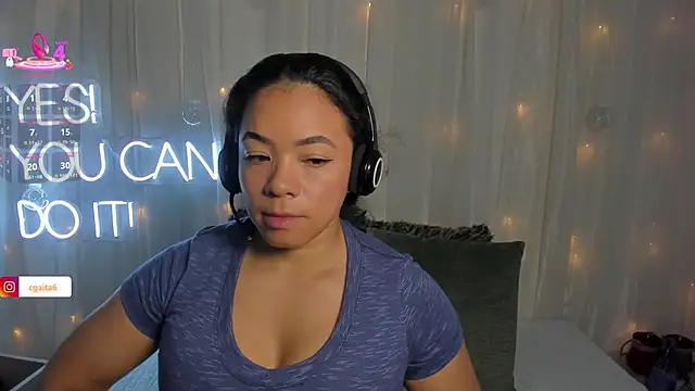 Snapshot of carolgaita chatting on March 19, 2025, 12:01 pm carolgaita online show from March 19, 2025, 12:01 pm