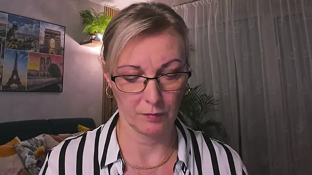 vanessa chat online show from February 13, 2025, 6:05 pm