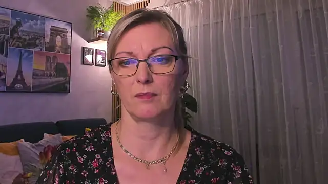 vanessa chat online show from February 19, 2025, 8:52 pm