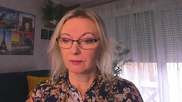 vanessa chat online show from February 21, 2026, 12:28 pm