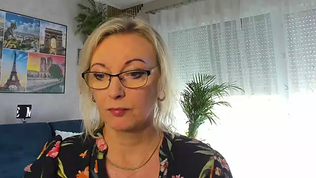Snapshot of vanessa_chat chatting on May 21, 2026, 1:18 pm vanessa chat online show from May 21, 2026, 1:18 pm