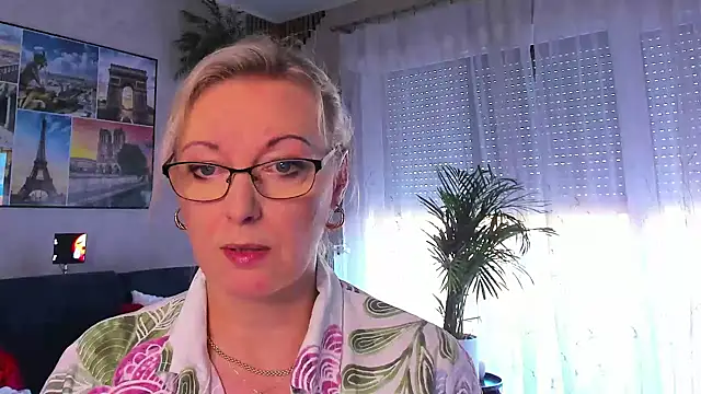 Snapshot of vanessa_chat chatting on May 25, 2026, 1:17 pm vanessa chat online show from May 25, 2026, 1:17 pm