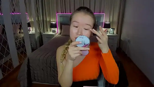 PollyOcean online show from November 27, 2025, 10:50 am