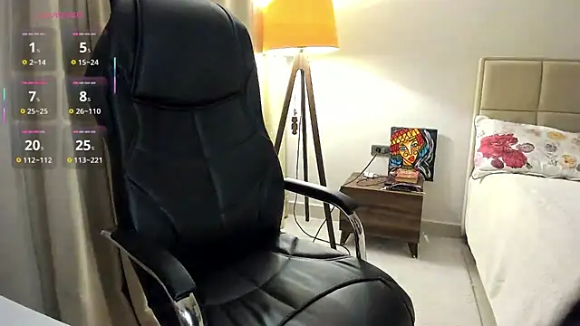 Snapshot of Colette__1977 chatting on February 9, 2026, 4:49 am Colette 1977 online show from February 9, 2026, 4:49 am