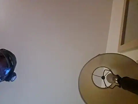 Snapshot of Rastaasian chatting on December 5, 2025, 9:18 am Rastaasian online show from December 5, 2025, 9:18 am