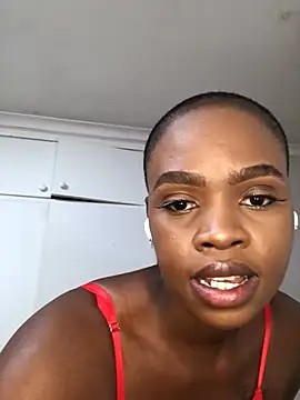Snapshot of LuciousLips96 chatting on January 13, 2025, 7:21 am LuciousLips96 online show from January 13, 2025, 7:21 am