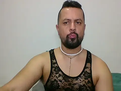 Snapshot of TRIISTAN_KING10 chatting on March 5, 2026, 9:11 pm TRIISTAN KING10 online show from March 5, 2026, 9:11 pm