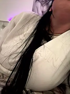 TiffanyRoxx online show from January 18, 2026, 11:47 am