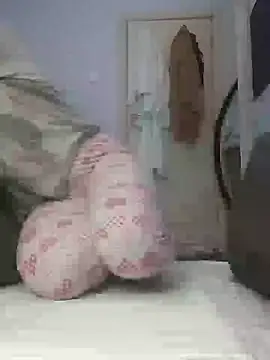 Snapshot of AlexandraGiogio chatting on January 14, 2025, 4:40 pm AlexandraGiogio online show from January 14, 2025, 4:40 pm