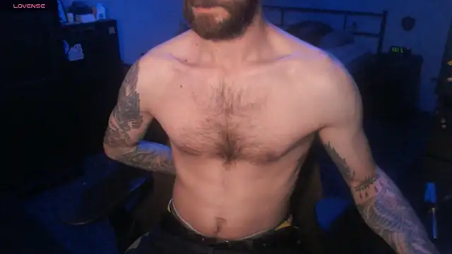 SexxxyLouis online show from October 16, 2025, 7:37 pm