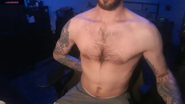 SexxxyLouis online show from November 2, 2025, 9:06 pm