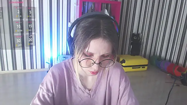 Snapshot of _Hanna_Moon_ chatting on December 24, 2024, 5:23 pm Hanna Moon online show from December 24, 2024, 5:23 pm