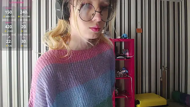 Snapshot of _Hanna_Moon_ chatting on January 18, 2025, 8:52 am Hanna Moon online show from January 18, 2025, 8:52 am