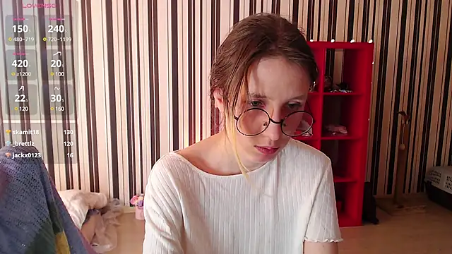 Snapshot of _Hanna_Moon_ chatting on February 16, 2025, 10:54 am Hanna Moon online show from February 16, 2025, 10:54 am