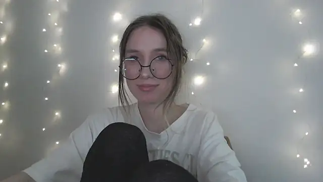 Snapshot of _Hanna_Moon_ chatting on November 30, 2025, 11:14 am Hanna Moon online show from November 30, 2025, 11:14 am