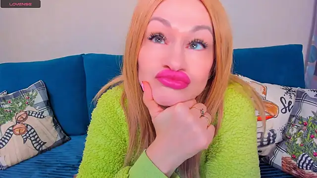 EllenMoore online show from November 23, 2025, 3:17 am