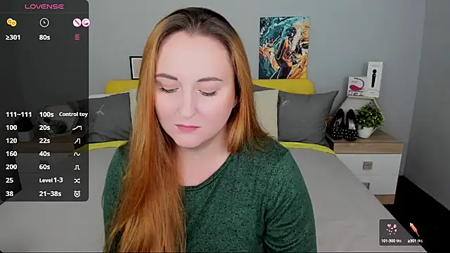 BabeLessi online show from October 3, 2025, 5:32 pm