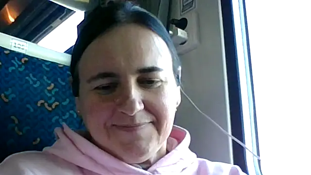 Snapshot of angel_sammy chatting on April 8, 2026, 3:45 pm angel sammy online show from April 8, 2026, 3:45 pm