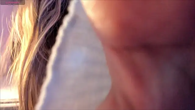 akura011 online show from December 10, 2024, 2:05 am