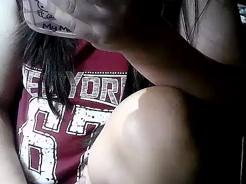 Snapshot of XbighotbootyX chatting on November 3, 2025, 11:04 pm XbighotbootyX online show from November 3, 2025, 11:04 pm