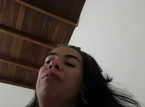 Snapshot of mari657 chatting on December 25, 2024, 12:27 am mari657 online show from December 25, 2024, 12:27 am