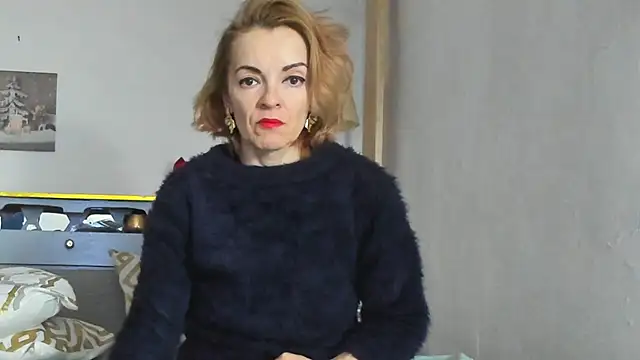 KateConner online show from February 23, 2025, 9:33 am