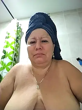 Brenda Berck  online show from February 22, 2026, 11:58 pm