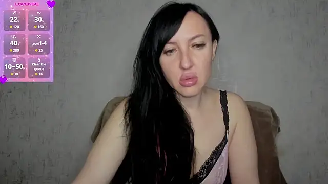 Snapshot of MissGulia chatting on April 26, 2026, 2:09 am MissGulia online show from April 26, 2026, 2:09 am