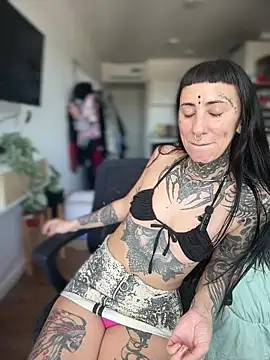 samisamsx online show from December 19, 2025, 4:58 pm