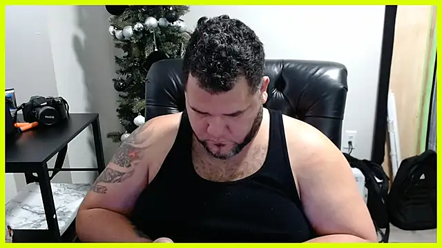 Snapshot of Gabihotxxx1 chatting on January 3, 2025, 2:40 pm Gabihotxxx1 online show from January 3, 2025, 2:40 pm