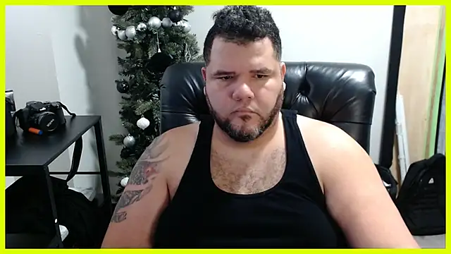 Snapshot of Gabihotxxx1 chatting on January 4, 2025, 4:11 pm Gabihotxxx1 online show from January 4, 2025, 4:11 pm