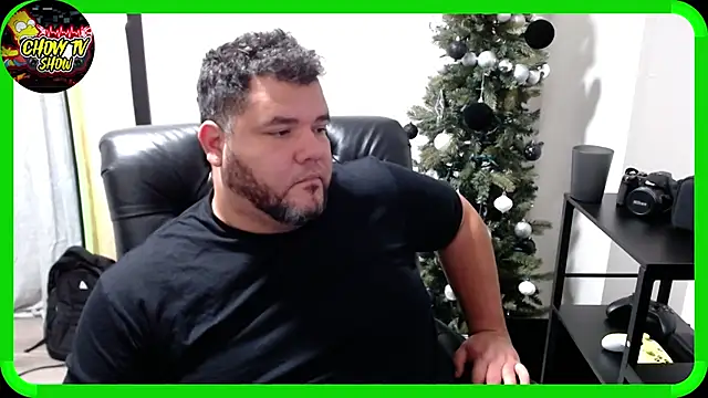 Snapshot of Gabihotxxx1 chatting on January 6, 2025, 12:37 am Gabihotxxx1 online show from January 6, 2025, 12:37 am