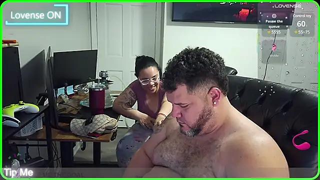 Snapshot of Gabihotxxx1 chatting on February 23, 2025, 4:17 am Gabihotxxx1 online show from February 23, 2025, 4:17 am