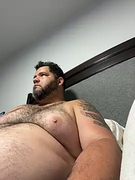 Snapshot of Gabihotxxx1 chatting on October 5, 2025, 2:04 pm Gabihotxxx1 online show from October 5, 2025, 2:04 pm