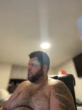 Snapshot of Gabihotxxx1 chatting on October 13, 2025, 8:31 pm Gabihotxxx1 online show from October 13, 2025, 8:31 pm