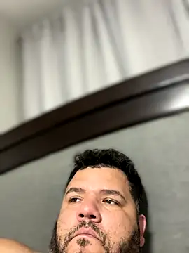 Snapshot of Gabihotxxx1 chatting on December 18, 2025, 2:50 am Gabihotxxx1 online show from December 18, 2025, 2:50 am