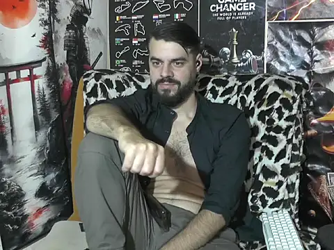 00george online show from November 20, 2025, 12:11 am