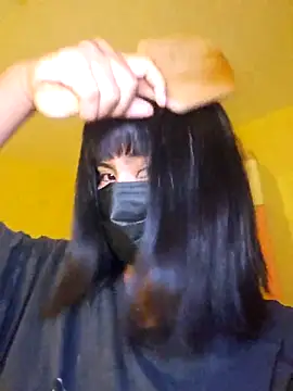 Snapshot of Latin_summer chatting on December 16, 2025, 4:17 am Latin summer online show from December 16, 2025, 4:17 am