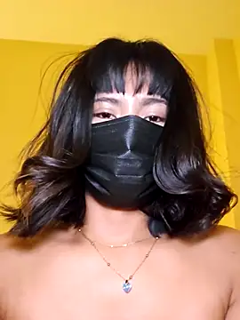 Snapshot of Latin_summer chatting on December 18, 2025, 4:40 am Latin summer online show from December 18, 2025, 4:40 am