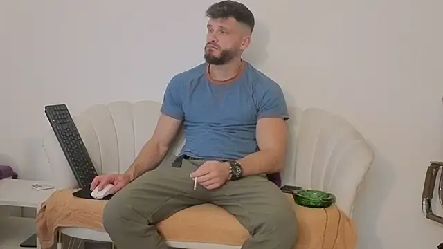 MauroTwin online show from November 7, 2025, 7:36 pm