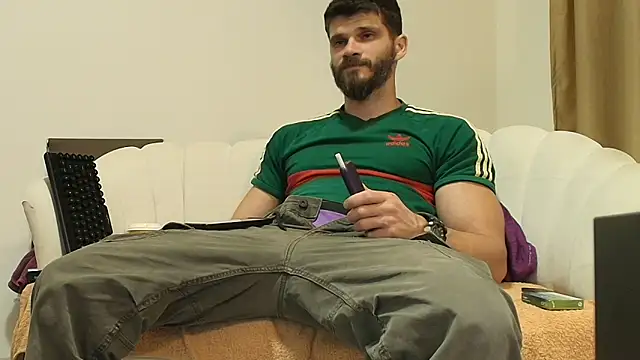 MauroTwin online show from May 13, 2026, 7:55 pm