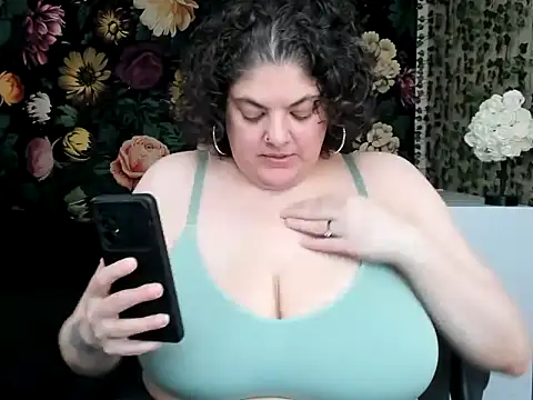 Exotic-Melons online show from May 20, 2026, 5:19 pm