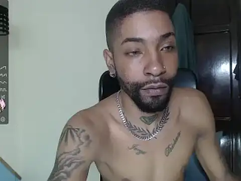 Snapshot of kilian_xx chatting on January 20, 2025, 1:11 pm kilian xx online show from January 20, 2025, 1:11 pm