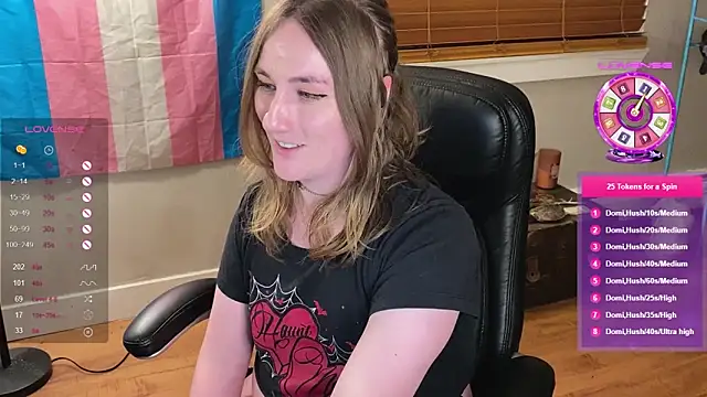 luluvaladon online show from March 16, 2025, 2:43 am