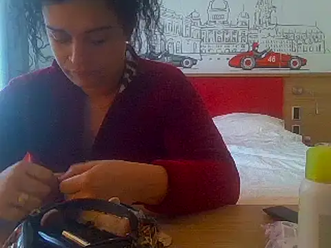 Snapshot of luanadigarda chatting on February 7, 2025, 9:05 am luanadigarda online show from February 7, 2025, 9:05 am